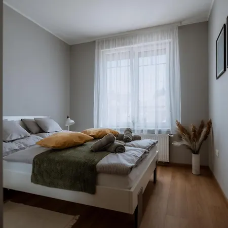 Vadrozsa Apartment