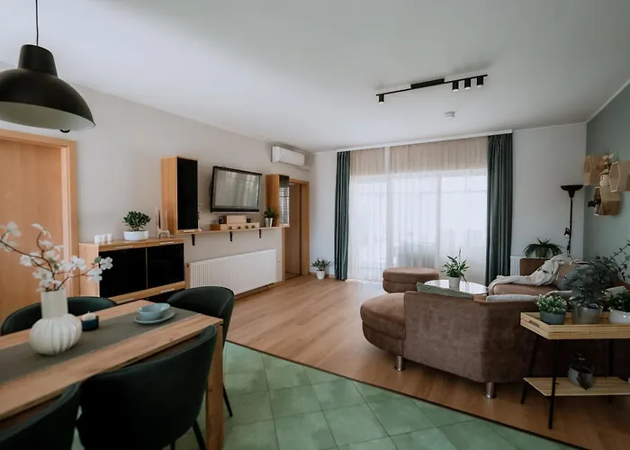 Apartment Vadrozsa *